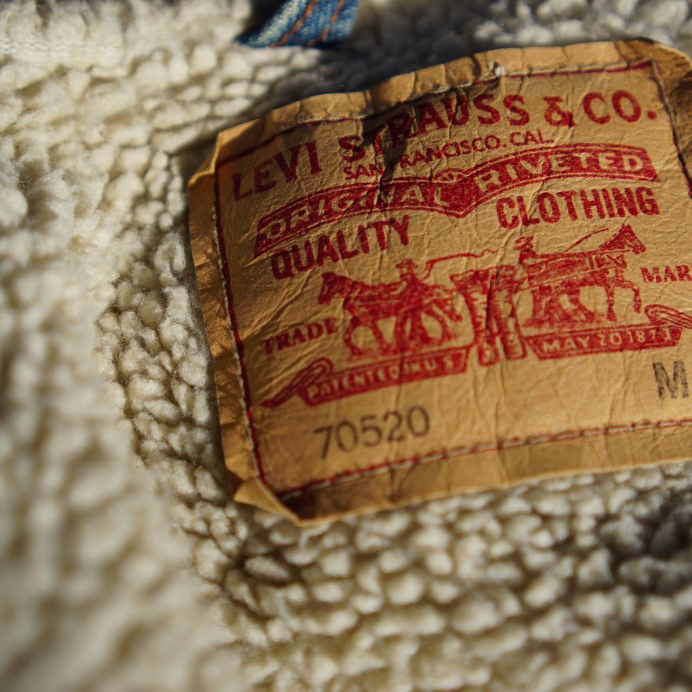 Vintage Levi Strauss Trucker Jacket in Denim With Sherpa Lining